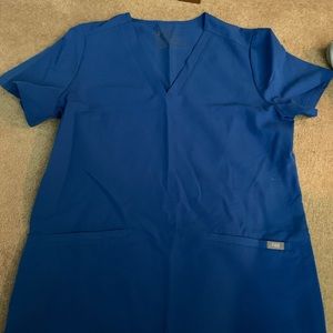Blue figs two pocket scrub top. Small